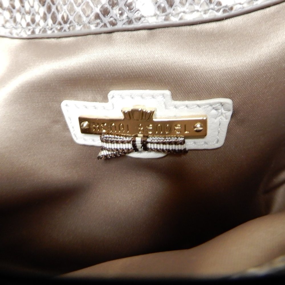 Henri Bendel bag